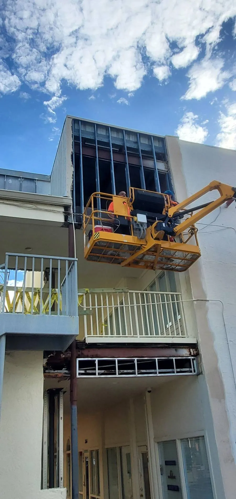 Gen Cassel exterior mid-repositioning