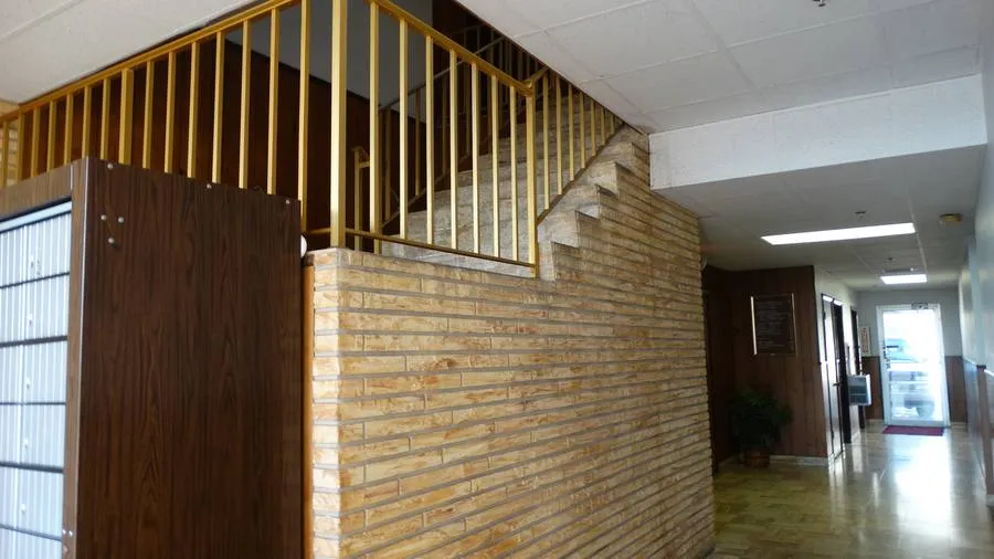 Floranada lobby staircase before renovation